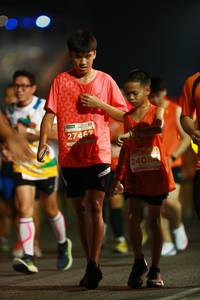 BIB: 27467, 24084
                            <button type="button" onclick="openModal(14134987)" class="btn btn-primary btn-sm float-right btn-popup" data-toggle="modal" data-target=".modal-high-quality">
                        <i class="fas fa-shopping-cart"></i> Add to Cart
                    </button>
                                            <button type="button" onclick="isThisMe(14134987, true)" class="btn btn-success btn-sm float-right btn-popup btn-isme hidden" data-toggle="tooltip" data-placement="bottom" title="นี่คือรูปของคุณใช่ไหม คลิกที่นี่เพื่อเอาเข้าอัลบั้ม">
                        <i class="fas fa-plus"></i> Add to album
                    </button>
                    <button type="button" onclick="isThisMe(14134987, false)" class="btn btn-warning btn-sm float-right btn-popup btn-isnotme hidden">
                        <i class="fas fa-ban"></i> Remove from album
                    </button>