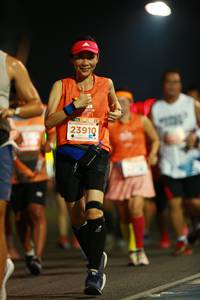 BIB: 23910
                            <button type="button" onclick="openModal(14141466)" class="btn btn-primary btn-sm float-right btn-popup" data-toggle="modal" data-target=".modal-high-quality">
                        <i class="fas fa-shopping-cart"></i> Add to Cart
                    </button>
                                            <button type="button" onclick="isThisMe(14141466, true)" class="btn btn-success btn-sm float-right btn-popup btn-isme hidden" data-toggle="tooltip" data-placement="bottom" title="นี่คือรูปของคุณใช่ไหม คลิกที่นี่เพื่อเอาเข้าอัลบั้ม">
                        <i class="fas fa-plus"></i> Add to album
                    </button>
                    <button type="button" onclick="isThisMe(14141466, false)" class="btn btn-warning btn-sm float-right btn-popup btn-isnotme hidden">
                        <i class="fas fa-ban"></i> Remove from album
                    </button>