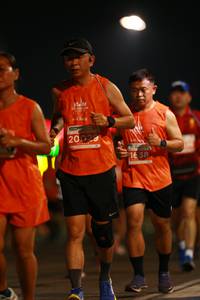 BIB: 1638
                            <button type="button" onclick="openModal(14142144)" class="btn btn-primary btn-sm float-right btn-popup" data-toggle="modal" data-target=".modal-high-quality">
                        <i class="fas fa-shopping-cart"></i> Add to Cart
                    </button>
                                            <button type="button" onclick="isThisMe(14142144, true)" class="btn btn-success btn-sm float-right btn-popup btn-isme hidden" data-toggle="tooltip" data-placement="bottom" title="นี่คือรูปของคุณใช่ไหม คลิกที่นี่เพื่อเอาเข้าอัลบั้ม">
                        <i class="fas fa-plus"></i> Add to album
                    </button>
                    <button type="button" onclick="isThisMe(14142144, false)" class="btn btn-warning btn-sm float-right btn-popup btn-isnotme hidden">
                        <i class="fas fa-ban"></i> Remove from album
                    </button>