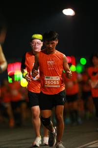 BIB: 424, 26065
                            <button type="button" onclick="openModal(14136644)" class="btn btn-primary btn-sm float-right btn-popup" data-toggle="modal" data-target=".modal-high-quality">
                        <i class="fas fa-shopping-cart"></i> Add to Cart
                    </button>
                                            <button type="button" onclick="isThisMe(14136644, true)" class="btn btn-success btn-sm float-right btn-popup btn-isme hidden" data-toggle="tooltip" data-placement="bottom" title="นี่คือรูปของคุณใช่ไหม คลิกที่นี่เพื่อเอาเข้าอัลบั้ม">
                        <i class="fas fa-plus"></i> Add to album
                    </button>
                    <button type="button" onclick="isThisMe(14136644, false)" class="btn btn-warning btn-sm float-right btn-popup btn-isnotme hidden">
                        <i class="fas fa-ban"></i> Remove from album
                    </button>