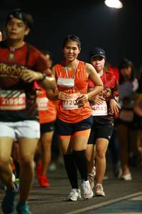 BIB: 21956, 7720, 4043
                            <button type="button" onclick="openModal(14175405)" class="btn btn-primary btn-sm float-right btn-popup" data-toggle="modal" data-target=".modal-high-quality">
                        <i class="fas fa-shopping-cart"></i> Add to Cart
                    </button>
                                            <button type="button" onclick="isThisMe(14175405, true)" class="btn btn-success btn-sm float-right btn-popup btn-isme hidden" data-toggle="tooltip" data-placement="bottom" title="นี่คือรูปของคุณใช่ไหม คลิกที่นี่เพื่อเอาเข้าอัลบั้ม">
                        <i class="fas fa-plus"></i> Add to album
                    </button>
                    <button type="button" onclick="isThisMe(14175405, false)" class="btn btn-warning btn-sm float-right btn-popup btn-isnotme hidden">
                        <i class="fas fa-ban"></i> Remove from album
                    </button>