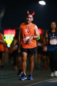 BIB: 275, 28277
                            <button type="button" onclick="openModal(14178551)" class="btn btn-primary btn-sm float-right btn-popup" data-toggle="modal" data-target=".modal-high-quality">
                        <i class="fas fa-shopping-cart"></i> Add to Cart
                    </button>
                                            <button type="button" onclick="isThisMe(14178551, true)" class="btn btn-success btn-sm float-right btn-popup btn-isme hidden" data-toggle="tooltip" data-placement="bottom" title="นี่คือรูปของคุณใช่ไหม คลิกที่นี่เพื่อเอาเข้าอัลบั้ม">
                        <i class="fas fa-plus"></i> Add to album
                    </button>
                    <button type="button" onclick="isThisMe(14178551, false)" class="btn btn-warning btn-sm float-right btn-popup btn-isnotme hidden">
                        <i class="fas fa-ban"></i> Remove from album
                    </button>