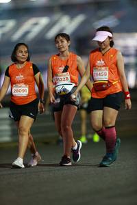 BIB: 28459, 91228, 28091
                            <button type="button" onclick="openModal(14186698)" class="btn btn-primary btn-sm float-right btn-popup" data-toggle="modal" data-target=".modal-high-quality">
                        <i class="fas fa-shopping-cart"></i> Add to Cart
                    </button>
                                            <button type="button" onclick="isThisMe(14186698, true)" class="btn btn-success btn-sm float-right btn-popup btn-isme hidden" data-toggle="tooltip" data-placement="bottom" title="นี่คือรูปของคุณใช่ไหม คลิกที่นี่เพื่อเอาเข้าอัลบั้ม">
                        <i class="fas fa-plus"></i> Add to album
                    </button>
                    <button type="button" onclick="isThisMe(14186698, false)" class="btn btn-warning btn-sm float-right btn-popup btn-isnotme hidden">
                        <i class="fas fa-ban"></i> Remove from album
                    </button>