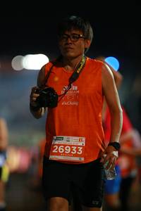 BIB: 021, 26933
                            <button type="button" onclick="openModal(14178731)" class="btn btn-primary btn-sm float-right btn-popup" data-toggle="modal" data-target=".modal-high-quality">
                        <i class="fas fa-shopping-cart"></i> Add to Cart
                    </button>
                                            <button type="button" onclick="isThisMe(14178731, true)" class="btn btn-success btn-sm float-right btn-popup btn-isme hidden" data-toggle="tooltip" data-placement="bottom" title="นี่คือรูปของคุณใช่ไหม คลิกที่นี่เพื่อเอาเข้าอัลบั้ม">
                        <i class="fas fa-plus"></i> Add to album
                    </button>
                    <button type="button" onclick="isThisMe(14178731, false)" class="btn btn-warning btn-sm float-right btn-popup btn-isnotme hidden">
                        <i class="fas fa-ban"></i> Remove from album
                    </button>