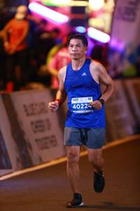 BIB: 4022
                            <button type="button" onclick="openModal(14318599)" class="btn btn-primary btn-sm float-right btn-popup" data-toggle="modal" data-target=".modal-high-quality">
                        <i class="fas fa-shopping-cart"></i> Add to Cart
                    </button>
                                            <button type="button" onclick="isThisMe(14318599, true)" class="btn btn-success btn-sm float-right btn-popup btn-isme hidden" data-toggle="tooltip" data-placement="bottom" title="นี่คือรูปของคุณใช่ไหม คลิกที่นี่เพื่อเอาเข้าอัลบั้ม">
                        <i class="fas fa-plus"></i> Add to album
                    </button>
                    <button type="button" onclick="isThisMe(14318599, false)" class="btn btn-warning btn-sm float-right btn-popup btn-isnotme hidden">
                        <i class="fas fa-ban"></i> Remove from album
                    </button>
