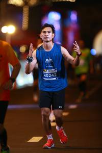 BIB: 40242
                            <button type="button" onclick="openModal(14325113)" class="btn btn-primary btn-sm float-right btn-popup" data-toggle="modal" data-target=".modal-high-quality">
                        <i class="fas fa-shopping-cart"></i> Add to Cart
                    </button>
                                            <button type="button" onclick="isThisMe(14325113, true)" class="btn btn-success btn-sm float-right btn-popup btn-isme hidden" data-toggle="tooltip" data-placement="bottom" title="นี่คือรูปของคุณใช่ไหม คลิกที่นี่เพื่อเอาเข้าอัลบั้ม">
                        <i class="fas fa-plus"></i> Add to album
                    </button>
                    <button type="button" onclick="isThisMe(14325113, false)" class="btn btn-warning btn-sm float-right btn-popup btn-isnotme hidden">
                        <i class="fas fa-ban"></i> Remove from album
                    </button>