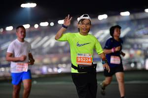 BIB: 95224, 2642
                            <button type="button" onclick="openModal(15721968)" class="btn btn-primary btn-sm float-right btn-popup" data-toggle="modal" data-target=".modal-high-quality">
                        <i class="fas fa-shopping-cart"></i> Add to Cart
                    </button>
                                            <button type="button" onclick="isThisMe(15721968, true)" class="btn btn-success btn-sm float-right btn-popup btn-isme hidden" data-toggle="tooltip" data-placement="bottom" title="นี่คือรูปของคุณใช่ไหม คลิกที่นี่เพื่อเอาเข้าอัลบั้ม">
                        <i class="fas fa-plus"></i> Add to album
                    </button>
                    <button type="button" onclick="isThisMe(15721968, false)" class="btn btn-warning btn-sm float-right btn-popup btn-isnotme hidden">
                        <i class="fas fa-ban"></i> Remove from album
                    </button>