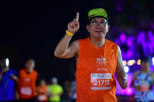 BIB: 202, 21715
                            <button type="button" onclick="openModal(15700462)" class="btn btn-primary btn-sm float-right btn-popup" data-toggle="modal" data-target=".modal-high-quality">
                        <i class="fas fa-shopping-cart"></i> Add to Cart
                    </button>
                                            <button type="button" onclick="isThisMe(15700462, true)" class="btn btn-success btn-sm float-right btn-popup btn-isme hidden" data-toggle="tooltip" data-placement="bottom" title="นี่คือรูปของคุณใช่ไหม คลิกที่นี่เพื่อเอาเข้าอัลบั้ม">
                        <i class="fas fa-plus"></i> Add to album
                    </button>
                    <button type="button" onclick="isThisMe(15700462, false)" class="btn btn-warning btn-sm float-right btn-popup btn-isnotme hidden">
                        <i class="fas fa-ban"></i> Remove from album
                    </button>