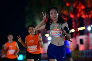 BIB: 28079, 0010, 20058
                            <button type="button" onclick="openModal(15701632)" class="btn btn-primary btn-sm float-right btn-popup" data-toggle="modal" data-target=".modal-high-quality">
                        <i class="fas fa-shopping-cart"></i> Add to Cart
                    </button>
                                            <button type="button" onclick="isThisMe(15701632, true)" class="btn btn-success btn-sm float-right btn-popup btn-isme hidden" data-toggle="tooltip" data-placement="bottom" title="นี่คือรูปของคุณใช่ไหม คลิกที่นี่เพื่อเอาเข้าอัลบั้ม">
                        <i class="fas fa-plus"></i> Add to album
                    </button>
                    <button type="button" onclick="isThisMe(15701632, false)" class="btn btn-warning btn-sm float-right btn-popup btn-isnotme hidden">
                        <i class="fas fa-ban"></i> Remove from album
                    </button>