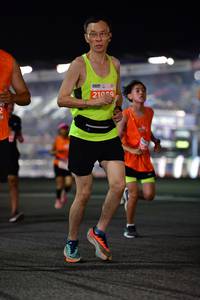 BIB: 210
                            <button type="button" onclick="openModal(15725020)" class="btn btn-primary btn-sm float-right btn-popup" data-toggle="modal" data-target=".modal-high-quality">
                        <i class="fas fa-shopping-cart"></i> Add to Cart
                    </button>
                                            <button type="button" onclick="isThisMe(15725020, true)" class="btn btn-success btn-sm float-right btn-popup btn-isme hidden" data-toggle="tooltip" data-placement="bottom" title="นี่คือรูปของคุณใช่ไหม คลิกที่นี่เพื่อเอาเข้าอัลบั้ม">
                        <i class="fas fa-plus"></i> Add to album
                    </button>
                    <button type="button" onclick="isThisMe(15725020, false)" class="btn btn-warning btn-sm float-right btn-popup btn-isnotme hidden">
                        <i class="fas fa-ban"></i> Remove from album
                    </button>