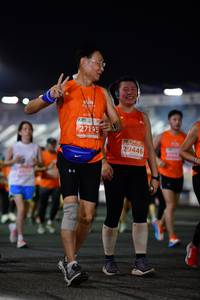 BIB: 27195, 29446
                            <button type="button" onclick="openModal(15721250)" class="btn btn-primary btn-sm float-right btn-popup" data-toggle="modal" data-target=".modal-high-quality">
                        <i class="fas fa-shopping-cart"></i> Add to Cart
                    </button>
                                            <button type="button" onclick="isThisMe(15721250, true)" class="btn btn-success btn-sm float-right btn-popup btn-isme hidden" data-toggle="tooltip" data-placement="bottom" title="นี่คือรูปของคุณใช่ไหม คลิกที่นี่เพื่อเอาเข้าอัลบั้ม">
                        <i class="fas fa-plus"></i> Add to album
                    </button>
                    <button type="button" onclick="isThisMe(15721250, false)" class="btn btn-warning btn-sm float-right btn-popup btn-isnotme hidden">
                        <i class="fas fa-ban"></i> Remove from album
                    </button>