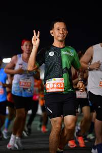 BIB: 26233, 20642
                            <button type="button" onclick="openModal(15725878)" class="btn btn-primary btn-sm float-right btn-popup" data-toggle="modal" data-target=".modal-high-quality">
                        <i class="fas fa-shopping-cart"></i> Add to Cart
                    </button>
                                            <button type="button" onclick="isThisMe(15725878, true)" class="btn btn-success btn-sm float-right btn-popup btn-isme hidden" data-toggle="tooltip" data-placement="bottom" title="นี่คือรูปของคุณใช่ไหม คลิกที่นี่เพื่อเอาเข้าอัลบั้ม">
                        <i class="fas fa-plus"></i> Add to album
                    </button>
                    <button type="button" onclick="isThisMe(15725878, false)" class="btn btn-warning btn-sm float-right btn-popup btn-isnotme hidden">
                        <i class="fas fa-ban"></i> Remove from album
                    </button>