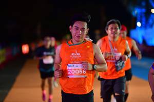 BIB: 202, 20056
                            <button type="button" onclick="openModal(15701118)" class="btn btn-primary btn-sm float-right btn-popup" data-toggle="modal" data-target=".modal-high-quality">
                        <i class="fas fa-shopping-cart"></i> Add to Cart
                    </button>
                                            <button type="button" onclick="isThisMe(15701118, true)" class="btn btn-success btn-sm float-right btn-popup btn-isme hidden" data-toggle="tooltip" data-placement="bottom" title="นี่คือรูปของคุณใช่ไหม คลิกที่นี่เพื่อเอาเข้าอัลบั้ม">
                        <i class="fas fa-plus"></i> Add to album
                    </button>
                    <button type="button" onclick="isThisMe(15701118, false)" class="btn btn-warning btn-sm float-right btn-popup btn-isnotme hidden">
                        <i class="fas fa-ban"></i> Remove from album
                    </button>