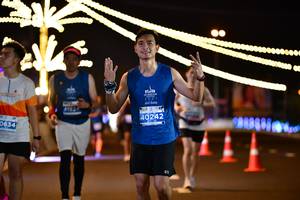 BIB: 4192, 40242, 0634
                            <button type="button" onclick="openModal(15690170)" class="btn btn-primary btn-sm float-right btn-popup" data-toggle="modal" data-target=".modal-high-quality">
                        <i class="fas fa-shopping-cart"></i> Add to Cart
                    </button>
                                            <button type="button" onclick="isThisMe(15690170, true)" class="btn btn-success btn-sm float-right btn-popup btn-isme hidden" data-toggle="tooltip" data-placement="bottom" title="นี่คือรูปของคุณใช่ไหม คลิกที่นี่เพื่อเอาเข้าอัลบั้ม">
                        <i class="fas fa-plus"></i> Add to album
                    </button>
                    <button type="button" onclick="isThisMe(15690170, false)" class="btn btn-warning btn-sm float-right btn-popup btn-isnotme hidden">
                        <i class="fas fa-ban"></i> Remove from album
                    </button>