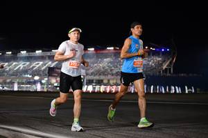 BIB: 21921, 2732
                            <button type="button" onclick="openModal(15730969)" class="btn btn-primary btn-sm float-right btn-popup" data-toggle="modal" data-target=".modal-high-quality">
                        <i class="fas fa-shopping-cart"></i> Add to Cart
                    </button>
                                            <button type="button" onclick="isThisMe(15730969, true)" class="btn btn-success btn-sm float-right btn-popup btn-isme hidden" data-toggle="tooltip" data-placement="bottom" title="นี่คือรูปของคุณใช่ไหม คลิกที่นี่เพื่อเอาเข้าอัลบั้ม">
                        <i class="fas fa-plus"></i> Add to album
                    </button>
                    <button type="button" onclick="isThisMe(15730969, false)" class="btn btn-warning btn-sm float-right btn-popup btn-isnotme hidden">
                        <i class="fas fa-ban"></i> Remove from album
                    </button>