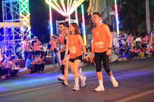 BIB: 25102, 27889
                            <button type="button" onclick="openModal(15034415)" class="btn btn-primary btn-sm float-right btn-popup" data-toggle="modal" data-target=".modal-high-quality">
                        <i class="fas fa-shopping-cart"></i> Add to Cart
                    </button>
                                            <button type="button" onclick="isThisMe(15034415, true)" class="btn btn-success btn-sm float-right btn-popup btn-isme hidden" data-toggle="tooltip" data-placement="bottom" title="นี่คือรูปของคุณใช่ไหม คลิกที่นี่เพื่อเอาเข้าอัลบั้ม">
                        <i class="fas fa-plus"></i> Add to album
                    </button>
                    <button type="button" onclick="isThisMe(15034415, false)" class="btn btn-warning btn-sm float-right btn-popup btn-isnotme hidden">
                        <i class="fas fa-ban"></i> Remove from album
                    </button>
