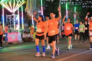BIB: 19459, 28593, 27141
                            <button type="button" onclick="openModal(15026904)" class="btn btn-primary btn-sm float-right btn-popup" data-toggle="modal" data-target=".modal-high-quality">
                        <i class="fas fa-shopping-cart"></i> Add to Cart
                    </button>
                                            <button type="button" onclick="isThisMe(15026904, true)" class="btn btn-success btn-sm float-right btn-popup btn-isme hidden" data-toggle="tooltip" data-placement="bottom" title="นี่คือรูปของคุณใช่ไหม คลิกที่นี่เพื่อเอาเข้าอัลบั้ม">
                        <i class="fas fa-plus"></i> Add to album
                    </button>
                    <button type="button" onclick="isThisMe(15026904, false)" class="btn btn-warning btn-sm float-right btn-popup btn-isnotme hidden">
                        <i class="fas fa-ban"></i> Remove from album
                    </button>