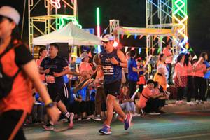 BIB: 42249, 75209
                            <button type="button" onclick="openModal(14964279)" class="btn btn-primary btn-sm float-right btn-popup" data-toggle="modal" data-target=".modal-high-quality">
                        <i class="fas fa-shopping-cart"></i> Add to Cart
                    </button>
                                            <button type="button" onclick="isThisMe(14964279, true)" class="btn btn-success btn-sm float-right btn-popup btn-isme hidden" data-toggle="tooltip" data-placement="bottom" title="นี่คือรูปของคุณใช่ไหม คลิกที่นี่เพื่อเอาเข้าอัลบั้ม">
                        <i class="fas fa-plus"></i> Add to album
                    </button>
                    <button type="button" onclick="isThisMe(14964279, false)" class="btn btn-warning btn-sm float-right btn-popup btn-isnotme hidden">
                        <i class="fas fa-ban"></i> Remove from album
                    </button>