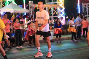 BIB: 4687
                            <button type="button" onclick="openModal(14643785)" class="btn btn-primary btn-sm float-right btn-popup" data-toggle="modal" data-target=".modal-high-quality">
                        <i class="fas fa-shopping-cart"></i> Add to Cart
                    </button>
                                            <button type="button" onclick="isThisMe(14643785, true)" class="btn btn-success btn-sm float-right btn-popup btn-isme hidden" data-toggle="tooltip" data-placement="bottom" title="นี่คือรูปของคุณใช่ไหม คลิกที่นี่เพื่อเอาเข้าอัลบั้ม">
                        <i class="fas fa-plus"></i> Add to album
                    </button>
                    <button type="button" onclick="isThisMe(14643785, false)" class="btn btn-warning btn-sm float-right btn-popup btn-isnotme hidden">
                        <i class="fas fa-ban"></i> Remove from album
                    </button>