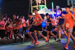 BIB: 6420, 1458, 2403, 3593
                            <button type="button" onclick="openModal(14970017)" class="btn btn-primary btn-sm float-right btn-popup" data-toggle="modal" data-target=".modal-high-quality">
                        <i class="fas fa-shopping-cart"></i> Add to Cart
                    </button>
                                            <button type="button" onclick="isThisMe(14970017, true)" class="btn btn-success btn-sm float-right btn-popup btn-isme hidden" data-toggle="tooltip" data-placement="bottom" title="นี่คือรูปของคุณใช่ไหม คลิกที่นี่เพื่อเอาเข้าอัลบั้ม">
                        <i class="fas fa-plus"></i> Add to album
                    </button>
                    <button type="button" onclick="isThisMe(14970017, false)" class="btn btn-warning btn-sm float-right btn-popup btn-isnotme hidden">
                        <i class="fas fa-ban"></i> Remove from album
                    </button>