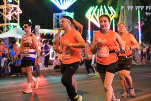BIB: 78405, 26528, 22952
                            <button type="button" onclick="openModal(14974440)" class="btn btn-primary btn-sm float-right btn-popup" data-toggle="modal" data-target=".modal-high-quality">
                        <i class="fas fa-shopping-cart"></i> Add to Cart
                    </button>
                                            <button type="button" onclick="isThisMe(14974440, true)" class="btn btn-success btn-sm float-right btn-popup btn-isme hidden" data-toggle="tooltip" data-placement="bottom" title="นี่คือรูปของคุณใช่ไหม คลิกที่นี่เพื่อเอาเข้าอัลบั้ม">
                        <i class="fas fa-plus"></i> Add to album
                    </button>
                    <button type="button" onclick="isThisMe(14974440, false)" class="btn btn-warning btn-sm float-right btn-popup btn-isnotme hidden">
                        <i class="fas fa-ban"></i> Remove from album
                    </button>