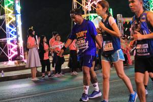 BIB: 5990, 47723, 45661
                            <button type="button" onclick="openModal(14642938)" class="btn btn-primary btn-sm float-right btn-popup" data-toggle="modal" data-target=".modal-high-quality">
                        <i class="fas fa-shopping-cart"></i> Add to Cart
                    </button>
                                            <button type="button" onclick="isThisMe(14642938, true)" class="btn btn-success btn-sm float-right btn-popup btn-isme hidden" data-toggle="tooltip" data-placement="bottom" title="นี่คือรูปของคุณใช่ไหม คลิกที่นี่เพื่อเอาเข้าอัลบั้ม">
                        <i class="fas fa-plus"></i> Add to album
                    </button>
                    <button type="button" onclick="isThisMe(14642938, false)" class="btn btn-warning btn-sm float-right btn-popup btn-isnotme hidden">
                        <i class="fas fa-ban"></i> Remove from album
                    </button>
