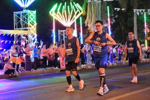 BIB: 47082, 47123, 2228
                            <button type="button" onclick="openModal(15085572)" class="btn btn-primary btn-sm float-right btn-popup" data-toggle="modal" data-target=".modal-high-quality">
                        <i class="fas fa-shopping-cart"></i> Add to Cart
                    </button>
                                            <button type="button" onclick="isThisMe(15085572, true)" class="btn btn-success btn-sm float-right btn-popup btn-isme hidden" data-toggle="tooltip" data-placement="bottom" title="นี่คือรูปของคุณใช่ไหม คลิกที่นี่เพื่อเอาเข้าอัลบั้ม">
                        <i class="fas fa-plus"></i> Add to album
                    </button>
                    <button type="button" onclick="isThisMe(15085572, false)" class="btn btn-warning btn-sm float-right btn-popup btn-isnotme hidden">
                        <i class="fas fa-ban"></i> Remove from album
                    </button>
