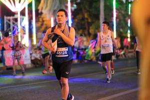 BIB: 45125
                            <button type="button" onclick="openModal(15043963)" class="btn btn-primary btn-sm float-right btn-popup" data-toggle="modal" data-target=".modal-high-quality">
                        <i class="fas fa-shopping-cart"></i> Add to Cart
                    </button>
                                            <button type="button" onclick="isThisMe(15043963, true)" class="btn btn-success btn-sm float-right btn-popup btn-isme hidden" data-toggle="tooltip" data-placement="bottom" title="นี่คือรูปของคุณใช่ไหม คลิกที่นี่เพื่อเอาเข้าอัลบั้ม">
                        <i class="fas fa-plus"></i> Add to album
                    </button>
                    <button type="button" onclick="isThisMe(15043963, false)" class="btn btn-warning btn-sm float-right btn-popup btn-isnotme hidden">
                        <i class="fas fa-ban"></i> Remove from album
                    </button>