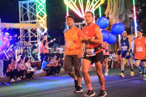 BIB: 530, 2676, 20895
                            <button type="button" onclick="openModal(15034256)" class="btn btn-primary btn-sm float-right btn-popup" data-toggle="modal" data-target=".modal-high-quality">
                        <i class="fas fa-shopping-cart"></i> Add to Cart
                    </button>
                                            <button type="button" onclick="isThisMe(15034256, true)" class="btn btn-success btn-sm float-right btn-popup btn-isme hidden" data-toggle="tooltip" data-placement="bottom" title="นี่คือรูปของคุณใช่ไหม คลิกที่นี่เพื่อเอาเข้าอัลบั้ม">
                        <i class="fas fa-plus"></i> Add to album
                    </button>
                    <button type="button" onclick="isThisMe(15034256, false)" class="btn btn-warning btn-sm float-right btn-popup btn-isnotme hidden">
                        <i class="fas fa-ban"></i> Remove from album
                    </button>