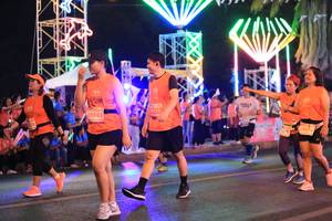 BIB: 16117, 26663, 29554
                            <button type="button" onclick="openModal(15011374)" class="btn btn-primary btn-sm float-right btn-popup" data-toggle="modal" data-target=".modal-high-quality">
                        <i class="fas fa-shopping-cart"></i> Add to Cart
                    </button>
                                            <button type="button" onclick="isThisMe(15011374, true)" class="btn btn-success btn-sm float-right btn-popup btn-isme hidden" data-toggle="tooltip" data-placement="bottom" title="นี่คือรูปของคุณใช่ไหม คลิกที่นี่เพื่อเอาเข้าอัลบั้ม">
                        <i class="fas fa-plus"></i> Add to album
                    </button>
                    <button type="button" onclick="isThisMe(15011374, false)" class="btn btn-warning btn-sm float-right btn-popup btn-isnotme hidden">
                        <i class="fas fa-ban"></i> Remove from album
                    </button>