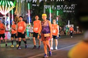 BIB: 88201, 25887
                            <button type="button" onclick="openModal(15018118)" class="btn btn-primary btn-sm float-right btn-popup" data-toggle="modal" data-target=".modal-high-quality">
                        <i class="fas fa-shopping-cart"></i> Add to Cart
                    </button>
                                            <button type="button" onclick="isThisMe(15018118, true)" class="btn btn-success btn-sm float-right btn-popup btn-isme hidden" data-toggle="tooltip" data-placement="bottom" title="นี่คือรูปของคุณใช่ไหม คลิกที่นี่เพื่อเอาเข้าอัลบั้ม">
                        <i class="fas fa-plus"></i> Add to album
                    </button>
                    <button type="button" onclick="isThisMe(15018118, false)" class="btn btn-warning btn-sm float-right btn-popup btn-isnotme hidden">
                        <i class="fas fa-ban"></i> Remove from album
                    </button>