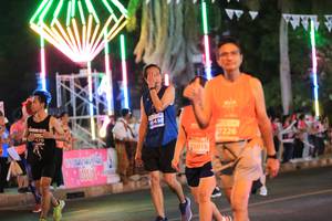 BIB: 498, 7226, 470, 29015
                            <button type="button" onclick="openModal(14988242)" class="btn btn-primary btn-sm float-right btn-popup" data-toggle="modal" data-target=".modal-high-quality">
                        <i class="fas fa-shopping-cart"></i> Add to Cart
                    </button>
                                            <button type="button" onclick="isThisMe(14988242, true)" class="btn btn-success btn-sm float-right btn-popup btn-isme hidden" data-toggle="tooltip" data-placement="bottom" title="นี่คือรูปของคุณใช่ไหม คลิกที่นี่เพื่อเอาเข้าอัลบั้ม">
                        <i class="fas fa-plus"></i> Add to album
                    </button>
                    <button type="button" onclick="isThisMe(14988242, false)" class="btn btn-warning btn-sm float-right btn-popup btn-isnotme hidden">
                        <i class="fas fa-ban"></i> Remove from album
                    </button>