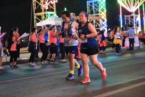 BIB: 3656, 77402
                            <button type="button" onclick="openModal(14647111)" class="btn btn-primary btn-sm float-right btn-popup" data-toggle="modal" data-target=".modal-high-quality">
                        <i class="fas fa-shopping-cart"></i> Add to Cart
                    </button>
                                            <button type="button" onclick="isThisMe(14647111, true)" class="btn btn-success btn-sm float-right btn-popup btn-isme hidden" data-toggle="tooltip" data-placement="bottom" title="นี่คือรูปของคุณใช่ไหม คลิกที่นี่เพื่อเอาเข้าอัลบั้ม">
                        <i class="fas fa-plus"></i> Add to album
                    </button>
                    <button type="button" onclick="isThisMe(14647111, false)" class="btn btn-warning btn-sm float-right btn-popup btn-isnotme hidden">
                        <i class="fas fa-ban"></i> Remove from album
                    </button>