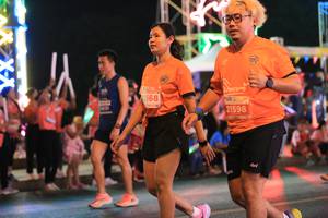 BIB: 568, 21598
                            <button type="button" onclick="openModal(15047007)" class="btn btn-primary btn-sm float-right btn-popup" data-toggle="modal" data-target=".modal-high-quality">
                        <i class="fas fa-shopping-cart"></i> Add to Cart
                    </button>
                                            <button type="button" onclick="isThisMe(15047007, true)" class="btn btn-success btn-sm float-right btn-popup btn-isme hidden" data-toggle="tooltip" data-placement="bottom" title="นี่คือรูปของคุณใช่ไหม คลิกที่นี่เพื่อเอาเข้าอัลบั้ม">
                        <i class="fas fa-plus"></i> Add to album
                    </button>
                    <button type="button" onclick="isThisMe(15047007, false)" class="btn btn-warning btn-sm float-right btn-popup btn-isnotme hidden">
                        <i class="fas fa-ban"></i> Remove from album
                    </button>