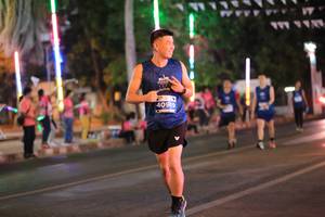 BIB: 40919
                            <button type="button" onclick="openModal(14598196)" class="btn btn-primary btn-sm float-right btn-popup" data-toggle="modal" data-target=".modal-high-quality">
                        <i class="fas fa-shopping-cart"></i> Add to Cart
                    </button>
                                            <button type="button" onclick="isThisMe(14598196, true)" class="btn btn-success btn-sm float-right btn-popup btn-isme hidden" data-toggle="tooltip" data-placement="bottom" title="นี่คือรูปของคุณใช่ไหม คลิกที่นี่เพื่อเอาเข้าอัลบั้ม">
                        <i class="fas fa-plus"></i> Add to album
                    </button>
                    <button type="button" onclick="isThisMe(14598196, false)" class="btn btn-warning btn-sm float-right btn-popup btn-isnotme hidden">
                        <i class="fas fa-ban"></i> Remove from album
                    </button>