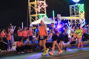 BIB: 2877, 071, 6750
                            <button type="button" onclick="openModal(15010573)" class="btn btn-primary btn-sm float-right btn-popup" data-toggle="modal" data-target=".modal-high-quality">
                        <i class="fas fa-shopping-cart"></i> Add to Cart
                    </button>
                                            <button type="button" onclick="isThisMe(15010573, true)" class="btn btn-success btn-sm float-right btn-popup btn-isme hidden" data-toggle="tooltip" data-placement="bottom" title="นี่คือรูปของคุณใช่ไหม คลิกที่นี่เพื่อเอาเข้าอัลบั้ม">
                        <i class="fas fa-plus"></i> Add to album
                    </button>
                    <button type="button" onclick="isThisMe(15010573, false)" class="btn btn-warning btn-sm float-right btn-popup btn-isnotme hidden">
                        <i class="fas fa-ban"></i> Remove from album
                    </button>