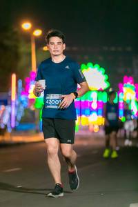 BIB: 4200
                            <button type="button" onclick="openModal(15124446)" class="btn btn-primary btn-sm float-right btn-popup" data-toggle="modal" data-target=".modal-high-quality">
                        <i class="fas fa-shopping-cart"></i> Add to Cart
                    </button>
                                            <button type="button" onclick="isThisMe(15124446, true)" class="btn btn-success btn-sm float-right btn-popup btn-isme hidden" data-toggle="tooltip" data-placement="bottom" title="นี่คือรูปของคุณใช่ไหม คลิกที่นี่เพื่อเอาเข้าอัลบั้ม">
                        <i class="fas fa-plus"></i> Add to album
                    </button>
                    <button type="button" onclick="isThisMe(15124446, false)" class="btn btn-warning btn-sm float-right btn-popup btn-isnotme hidden">
                        <i class="fas fa-ban"></i> Remove from album
                    </button>