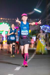 BIB: 42909
                            <button type="button" onclick="openModal(15132511)" class="btn btn-primary btn-sm float-right btn-popup" data-toggle="modal" data-target=".modal-high-quality">
                        <i class="fas fa-shopping-cart"></i> Add to Cart
                    </button>
                                            <button type="button" onclick="isThisMe(15132511, true)" class="btn btn-success btn-sm float-right btn-popup btn-isme hidden" data-toggle="tooltip" data-placement="bottom" title="นี่คือรูปของคุณใช่ไหม คลิกที่นี่เพื่อเอาเข้าอัลบั้ม">
                        <i class="fas fa-plus"></i> Add to album
                    </button>
                    <button type="button" onclick="isThisMe(15132511, false)" class="btn btn-warning btn-sm float-right btn-popup btn-isnotme hidden">
                        <i class="fas fa-ban"></i> Remove from album
                    </button>