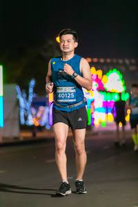 BIB: 40125
                            <button type="button" onclick="openModal(15135568)" class="btn btn-primary btn-sm float-right btn-popup" data-toggle="modal" data-target=".modal-high-quality">
                        <i class="fas fa-shopping-cart"></i> Add to Cart
                    </button>
                                            <button type="button" onclick="isThisMe(15135568, true)" class="btn btn-success btn-sm float-right btn-popup btn-isme hidden" data-toggle="tooltip" data-placement="bottom" title="นี่คือรูปของคุณใช่ไหม คลิกที่นี่เพื่อเอาเข้าอัลบั้ม">
                        <i class="fas fa-plus"></i> Add to album
                    </button>
                    <button type="button" onclick="isThisMe(15135568, false)" class="btn btn-warning btn-sm float-right btn-popup btn-isnotme hidden">
                        <i class="fas fa-ban"></i> Remove from album
                    </button>