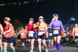 BIB: 28856, 28143, 217, 2317
                            <button type="button" onclick="openModal(15024921)" class="btn btn-primary btn-sm float-right btn-popup" data-toggle="modal" data-target=".modal-high-quality">
                        <i class="fas fa-shopping-cart"></i> Add to Cart
                    </button>
                                            <button type="button" onclick="isThisMe(15024921, true)" class="btn btn-success btn-sm float-right btn-popup btn-isme hidden" data-toggle="tooltip" data-placement="bottom" title="นี่คือรูปของคุณใช่ไหม คลิกที่นี่เพื่อเอาเข้าอัลบั้ม">
                        <i class="fas fa-plus"></i> Add to album
                    </button>
                    <button type="button" onclick="isThisMe(15024921, false)" class="btn btn-warning btn-sm float-right btn-popup btn-isnotme hidden">
                        <i class="fas fa-ban"></i> Remove from album
                    </button>