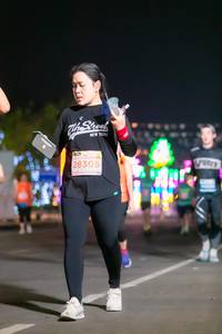 BIB: 28305
                            <button type="button" onclick="openModal(15039160)" class="btn btn-primary btn-sm float-right btn-popup" data-toggle="modal" data-target=".modal-high-quality">
                        <i class="fas fa-shopping-cart"></i> Add to Cart
                    </button>
                                            <button type="button" onclick="isThisMe(15039160, true)" class="btn btn-success btn-sm float-right btn-popup btn-isme hidden" data-toggle="tooltip" data-placement="bottom" title="นี่คือรูปของคุณใช่ไหม คลิกที่นี่เพื่อเอาเข้าอัลบั้ม">
                        <i class="fas fa-plus"></i> Add to album
                    </button>
                    <button type="button" onclick="isThisMe(15039160, false)" class="btn btn-warning btn-sm float-right btn-popup btn-isnotme hidden">
                        <i class="fas fa-ban"></i> Remove from album
                    </button>