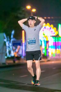 BIB: 40524
                            <button type="button" onclick="openModal(15123634)" class="btn btn-primary btn-sm float-right btn-popup" data-toggle="modal" data-target=".modal-high-quality">
                        <i class="fas fa-shopping-cart"></i> Add to Cart
                    </button>
                                            <button type="button" onclick="isThisMe(15123634, true)" class="btn btn-success btn-sm float-right btn-popup btn-isme hidden" data-toggle="tooltip" data-placement="bottom" title="นี่คือรูปของคุณใช่ไหม คลิกที่นี่เพื่อเอาเข้าอัลบั้ม">
                        <i class="fas fa-plus"></i> Add to album
                    </button>
                    <button type="button" onclick="isThisMe(15123634, false)" class="btn btn-warning btn-sm float-right btn-popup btn-isnotme hidden">
                        <i class="fas fa-ban"></i> Remove from album
                    </button>