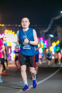 BIB: 3939
                            <button type="button" onclick="openModal(15061268)" class="btn btn-primary btn-sm float-right btn-popup" data-toggle="modal" data-target=".modal-high-quality">
                        <i class="fas fa-shopping-cart"></i> Add to Cart
                    </button>
                                            <button type="button" onclick="isThisMe(15061268, true)" class="btn btn-success btn-sm float-right btn-popup btn-isme hidden" data-toggle="tooltip" data-placement="bottom" title="นี่คือรูปของคุณใช่ไหม คลิกที่นี่เพื่อเอาเข้าอัลบั้ม">
                        <i class="fas fa-plus"></i> Add to album
                    </button>
                    <button type="button" onclick="isThisMe(15061268, false)" class="btn btn-warning btn-sm float-right btn-popup btn-isnotme hidden">
                        <i class="fas fa-ban"></i> Remove from album
                    </button>