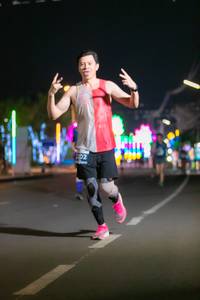 BIB: 202
                            <button type="button" onclick="openModal(15100552)" class="btn btn-primary btn-sm float-right btn-popup" data-toggle="modal" data-target=".modal-high-quality">
                        <i class="fas fa-shopping-cart"></i> Add to Cart
                    </button>
                                            <button type="button" onclick="isThisMe(15100552, true)" class="btn btn-success btn-sm float-right btn-popup btn-isme hidden" data-toggle="tooltip" data-placement="bottom" title="นี่คือรูปของคุณใช่ไหม คลิกที่นี่เพื่อเอาเข้าอัลบั้ม">
                        <i class="fas fa-plus"></i> Add to album
                    </button>
                    <button type="button" onclick="isThisMe(15100552, false)" class="btn btn-warning btn-sm float-right btn-popup btn-isnotme hidden">
                        <i class="fas fa-ban"></i> Remove from album
                    </button>