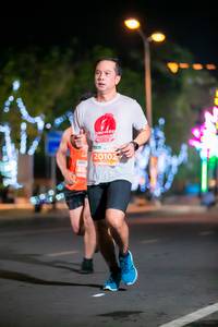 BIB: 20102
                            <button type="button" onclick="openModal(15190076)" class="btn btn-primary btn-sm float-right btn-popup" data-toggle="modal" data-target=".modal-high-quality">
                        <i class="fas fa-shopping-cart"></i> Add to Cart
                    </button>
                                            <button type="button" onclick="isThisMe(15190076, true)" class="btn btn-success btn-sm float-right btn-popup btn-isme hidden" data-toggle="tooltip" data-placement="bottom" title="นี่คือรูปของคุณใช่ไหม คลิกที่นี่เพื่อเอาเข้าอัลบั้ม">
                        <i class="fas fa-plus"></i> Add to album
                    </button>
                    <button type="button" onclick="isThisMe(15190076, false)" class="btn btn-warning btn-sm float-right btn-popup btn-isnotme hidden">
                        <i class="fas fa-ban"></i> Remove from album
                    </button>