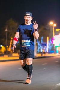 BIB: 45752
                            <button type="button" onclick="openModal(15117506)" class="btn btn-primary btn-sm float-right btn-popup" data-toggle="modal" data-target=".modal-high-quality">
                        <i class="fas fa-shopping-cart"></i> Add to Cart
                    </button>
                                            <button type="button" onclick="isThisMe(15117506, true)" class="btn btn-success btn-sm float-right btn-popup btn-isme hidden" data-toggle="tooltip" data-placement="bottom" title="นี่คือรูปของคุณใช่ไหม คลิกที่นี่เพื่อเอาเข้าอัลบั้ม">
                        <i class="fas fa-plus"></i> Add to album
                    </button>
                    <button type="button" onclick="isThisMe(15117506, false)" class="btn btn-warning btn-sm float-right btn-popup btn-isnotme hidden">
                        <i class="fas fa-ban"></i> Remove from album
                    </button>