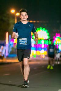 BIB: 42001
                            <button type="button" onclick="openModal(15124515)" class="btn btn-primary btn-sm float-right btn-popup" data-toggle="modal" data-target=".modal-high-quality">
                        <i class="fas fa-shopping-cart"></i> Add to Cart
                    </button>
                                            <button type="button" onclick="isThisMe(15124515, true)" class="btn btn-success btn-sm float-right btn-popup btn-isme hidden" data-toggle="tooltip" data-placement="bottom" title="นี่คือรูปของคุณใช่ไหม คลิกที่นี่เพื่อเอาเข้าอัลบั้ม">
                        <i class="fas fa-plus"></i> Add to album
                    </button>
                    <button type="button" onclick="isThisMe(15124515, false)" class="btn btn-warning btn-sm float-right btn-popup btn-isnotme hidden">
                        <i class="fas fa-ban"></i> Remove from album
                    </button>