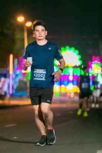 BIB: 42001
                            <button type="button" onclick="openModal(15124506)" class="btn btn-primary btn-sm float-right btn-popup" data-toggle="modal" data-target=".modal-high-quality">
                        <i class="fas fa-shopping-cart"></i> Add to Cart
                    </button>
                                            <button type="button" onclick="isThisMe(15124506, true)" class="btn btn-success btn-sm float-right btn-popup btn-isme hidden" data-toggle="tooltip" data-placement="bottom" title="นี่คือรูปของคุณใช่ไหม คลิกที่นี่เพื่อเอาเข้าอัลบั้ม">
                        <i class="fas fa-plus"></i> Add to album
                    </button>
                    <button type="button" onclick="isThisMe(15124506, false)" class="btn btn-warning btn-sm float-right btn-popup btn-isnotme hidden">
                        <i class="fas fa-ban"></i> Remove from album
                    </button>