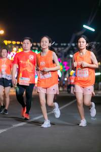 BIB: 28184, 28183, 20180
                            <button type="button" onclick="openModal(15049405)" class="btn btn-primary btn-sm float-right btn-popup" data-toggle="modal" data-target=".modal-high-quality">
                        <i class="fas fa-shopping-cart"></i> Add to Cart
                    </button>
                                            <button type="button" onclick="isThisMe(15049405, true)" class="btn btn-success btn-sm float-right btn-popup btn-isme hidden" data-toggle="tooltip" data-placement="bottom" title="นี่คือรูปของคุณใช่ไหม คลิกที่นี่เพื่อเอาเข้าอัลบั้ม">
                        <i class="fas fa-plus"></i> Add to album
                    </button>
                    <button type="button" onclick="isThisMe(15049405, false)" class="btn btn-warning btn-sm float-right btn-popup btn-isnotme hidden">
                        <i class="fas fa-ban"></i> Remove from album
                    </button>