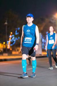 BIB: 41209
                            <button type="button" onclick="openModal(15140999)" class="btn btn-primary btn-sm float-right btn-popup" data-toggle="modal" data-target=".modal-high-quality">
                        <i class="fas fa-shopping-cart"></i> Add to Cart
                    </button>
                                            <button type="button" onclick="isThisMe(15140999, true)" class="btn btn-success btn-sm float-right btn-popup btn-isme hidden" data-toggle="tooltip" data-placement="bottom" title="นี่คือรูปของคุณใช่ไหม คลิกที่นี่เพื่อเอาเข้าอัลบั้ม">
                        <i class="fas fa-plus"></i> Add to album
                    </button>
                    <button type="button" onclick="isThisMe(15140999, false)" class="btn btn-warning btn-sm float-right btn-popup btn-isnotme hidden">
                        <i class="fas fa-ban"></i> Remove from album
                    </button>